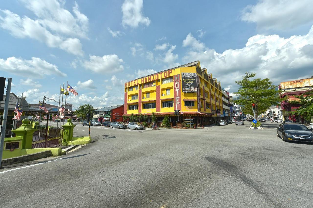 Super Oyo Capital O 90659 Raintown Timbers Hotel Taiping Buitenkant foto