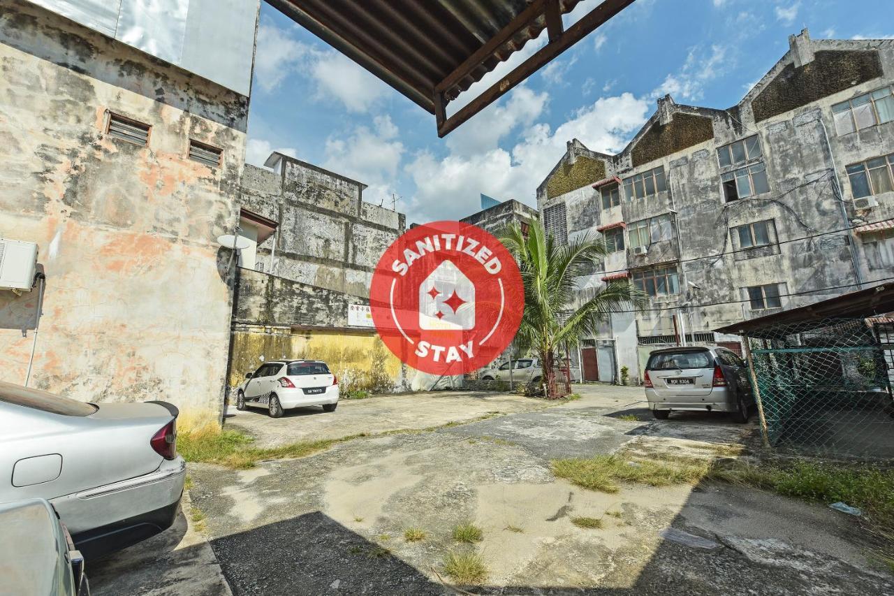Super Oyo Capital O 90659 Raintown Timbers Hotel Taiping Buitenkant foto