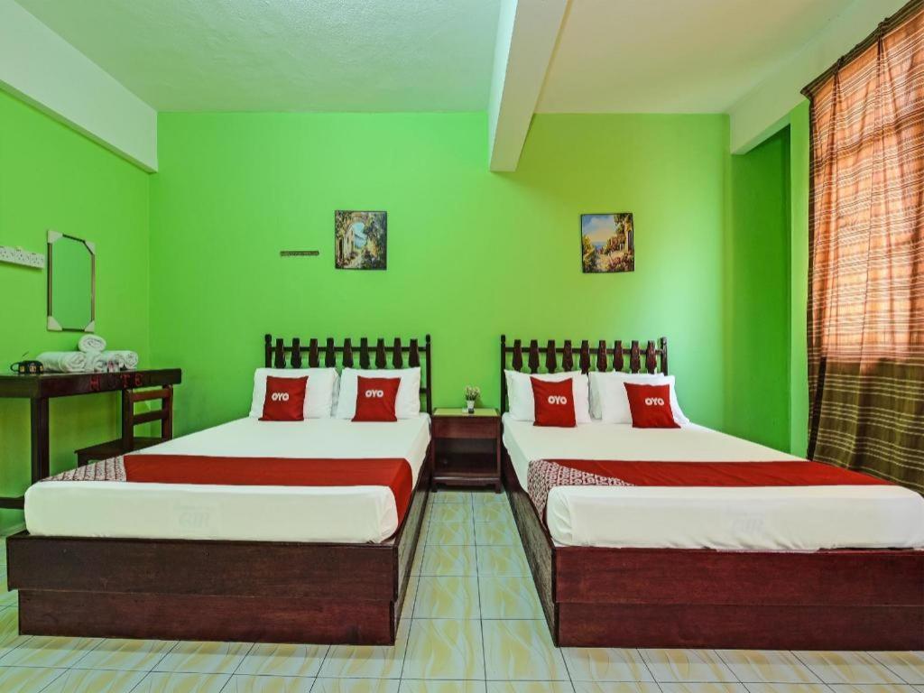 Super Oyo Capital O 90659 Raintown Timbers Hotel Taiping Buitenkant foto